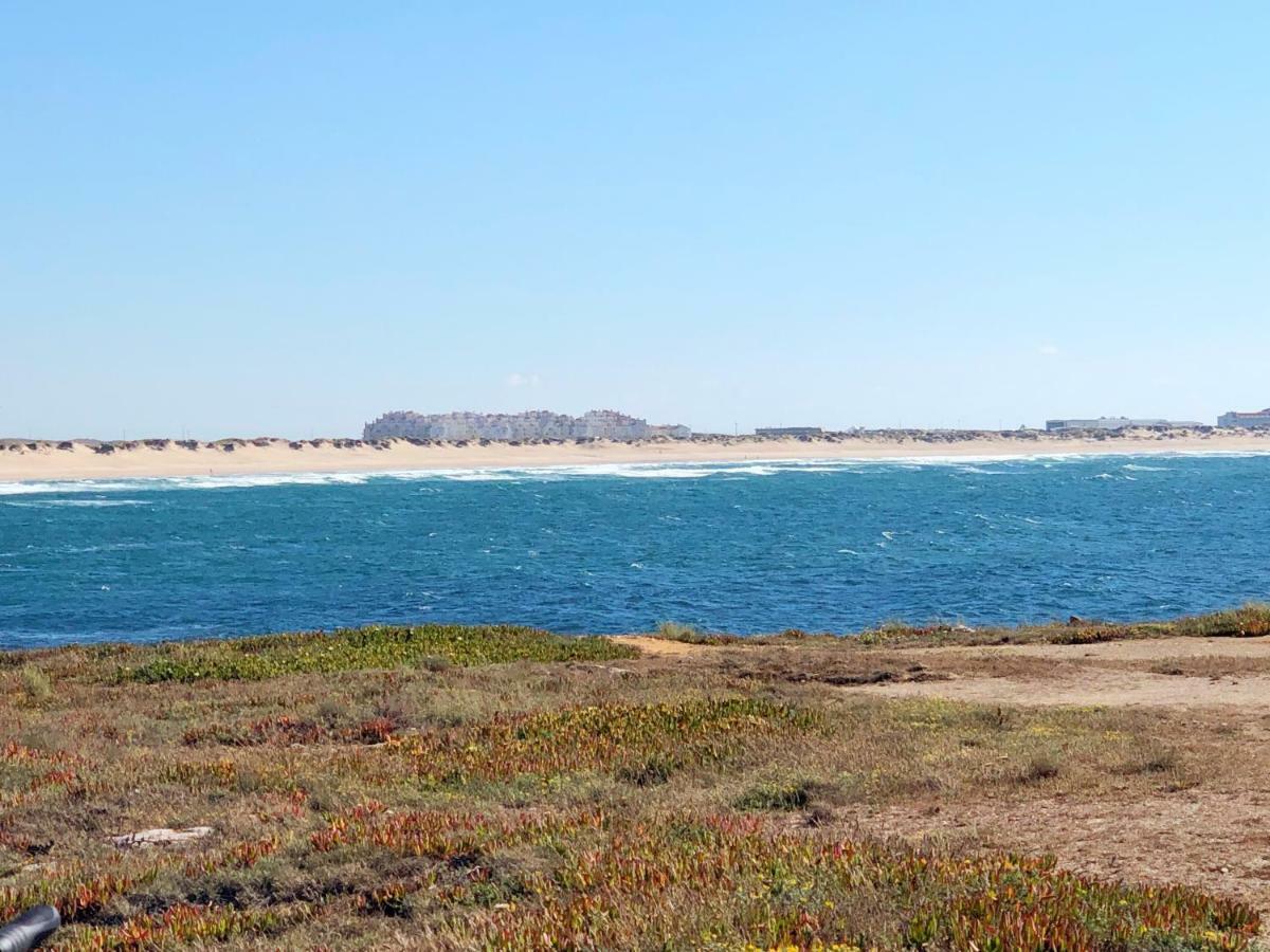 Апартаменты Bay House Baleal - Surfboard Included Феррел Экстерьер фото